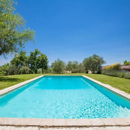 Tavena Holiday home